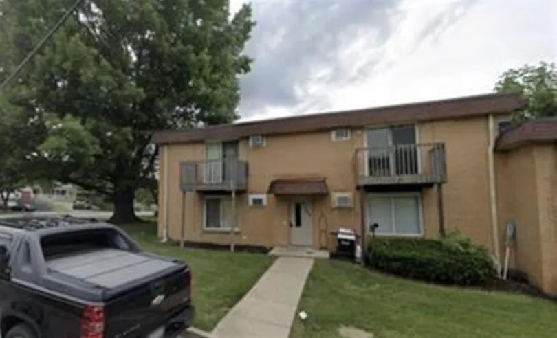 4103 E 4th St #8