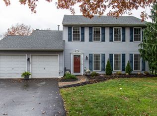 227 Chatham Pl, Lansdale, PA 19446