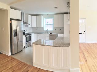 567 Wartman St, Philadelphia, PA 19128