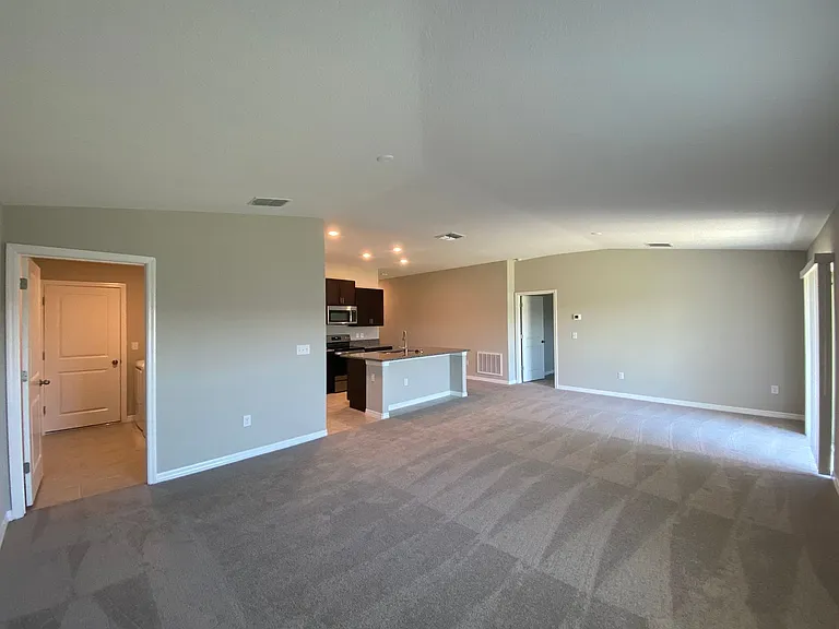 12257 SE 100th Ave — Photo 18