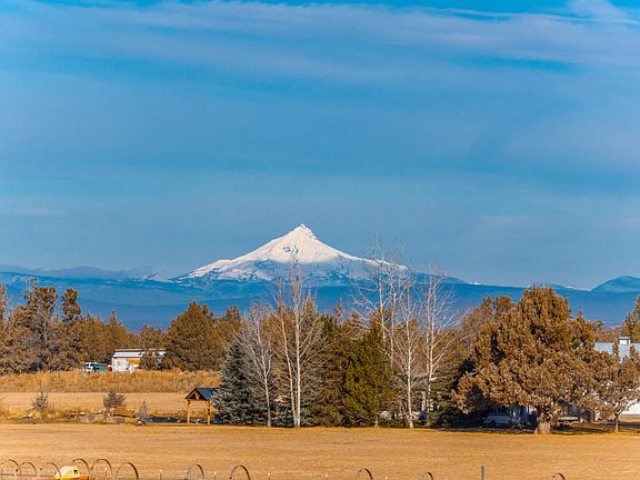 5th image of 18870 Couch Market Rd