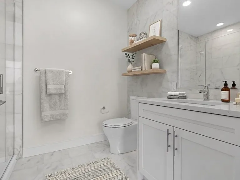 301 Border St — Photo 21