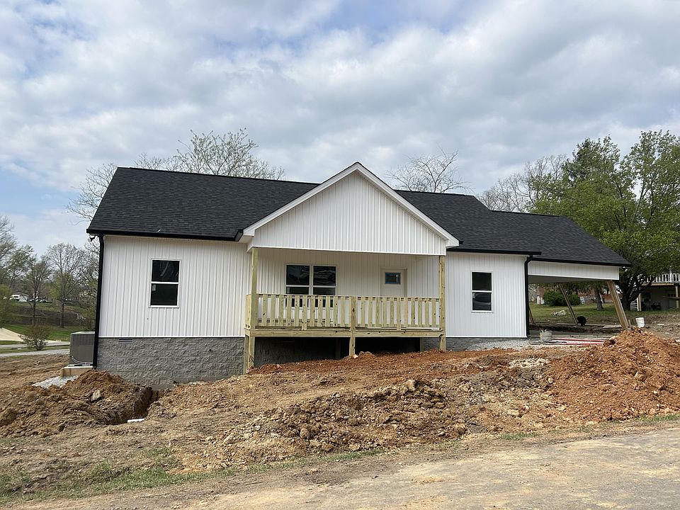 1st image of 1353 Sayles Cir