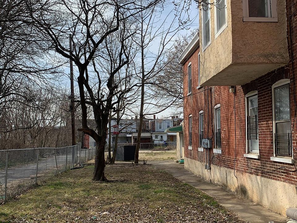side yard