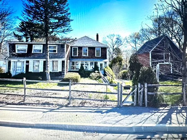 821 Union St, Rockland, MA 02370