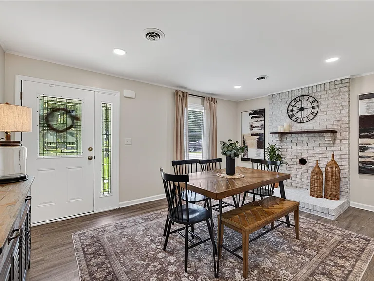 218 Harper Rd — Photo 8