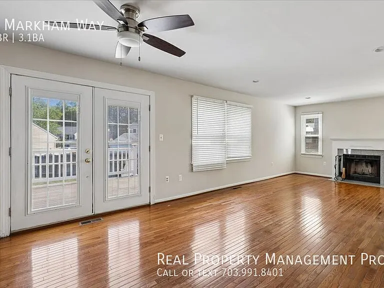 4 Markham Way — Photo 17