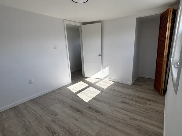 44 Broadway image 7 of 11