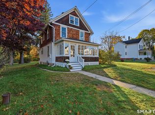 6 School Lane, Chester, CT 06412