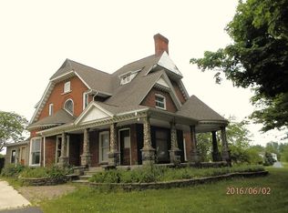 1305 S Kankamp Rd, Angola, IN 46703