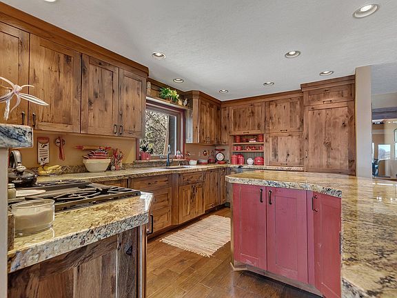 5th image of 2917 Vonderheide Dr SW