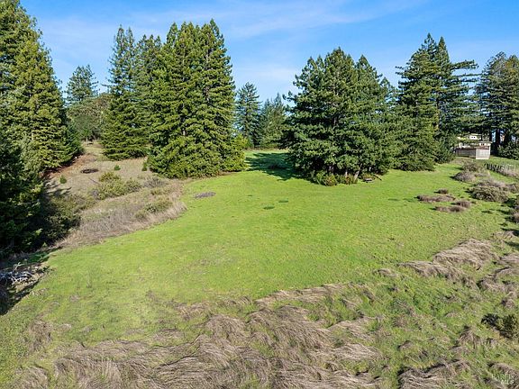 5th image of 870 Holmes Ranch Road