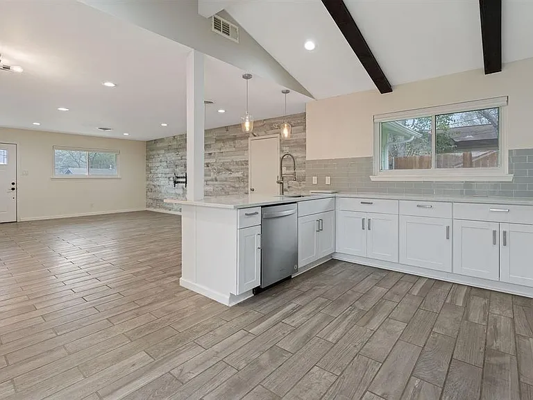 5211 Halmark Dr — Photo 10