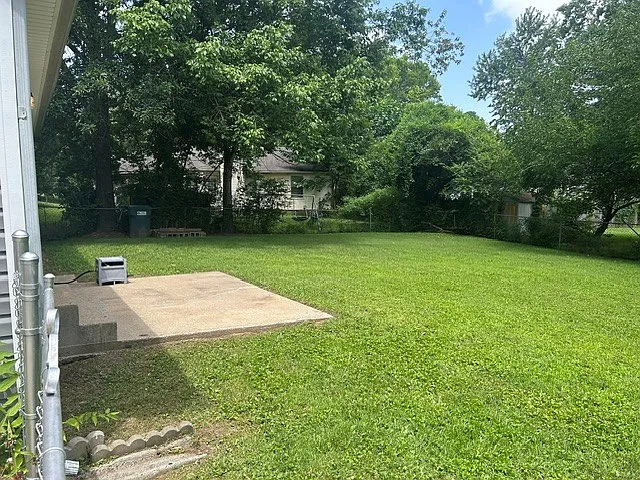 111 Cunningham Pl — Photo 3