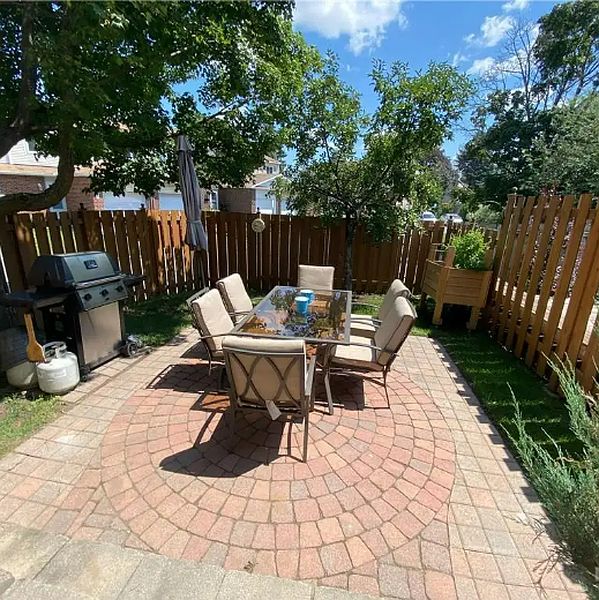 Ottawa House for rent - 3 Bedrooms — photo 11