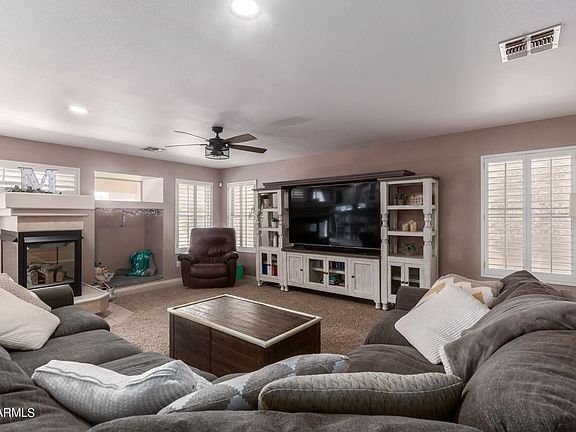 4th image of 8013 W Caribbean Ln