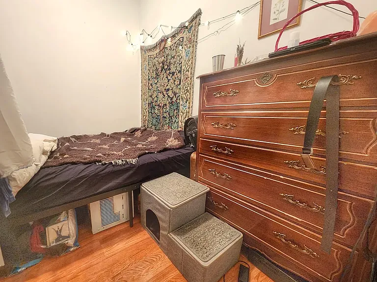 1408 Putnam Ave #1R — Photo 12