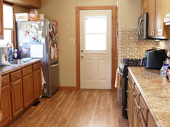 4th image of 1019 S Mesa Dr
