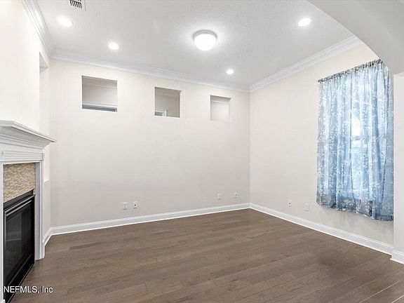 4th image of 2646 Cassia Ln
