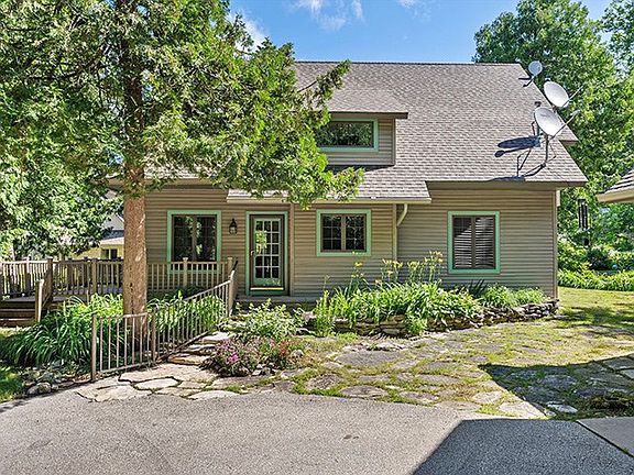 3rd image of 5022 Bay Shore Dr