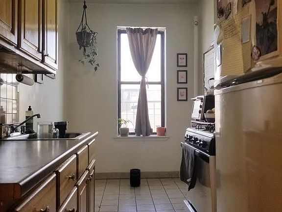 5th image of 29-06 Crescent St #G4
