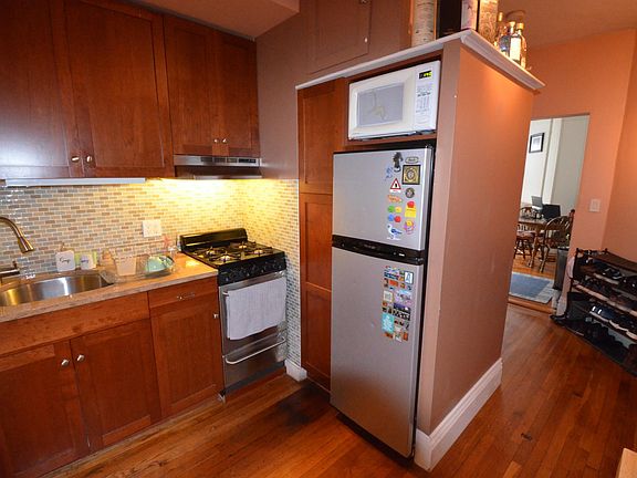 5th image of 107 Jersey St #10711