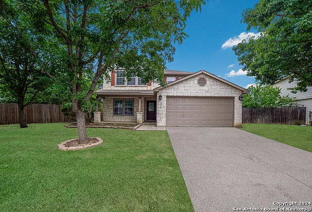 16526 Amberly Ct — Photo 1