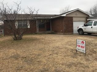 4310 NW Pollard Ave, Lawton, OK 73505
