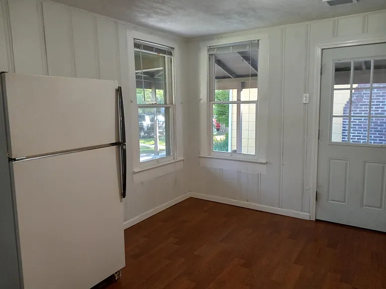 316 Vine St — Photo 7