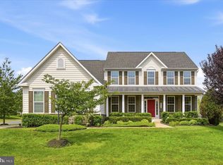26780 Crusher Dr, Chantilly, VA 20152