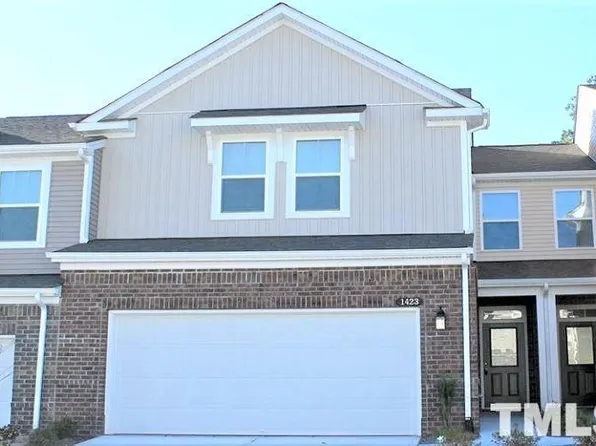 1423 Glenwater Dr, Cary, NC 27519