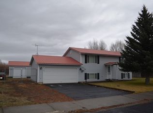 797 E Targhee St, Saint Anthony, ID 83445