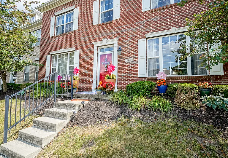 13535 Molique Blvd — Photo 2