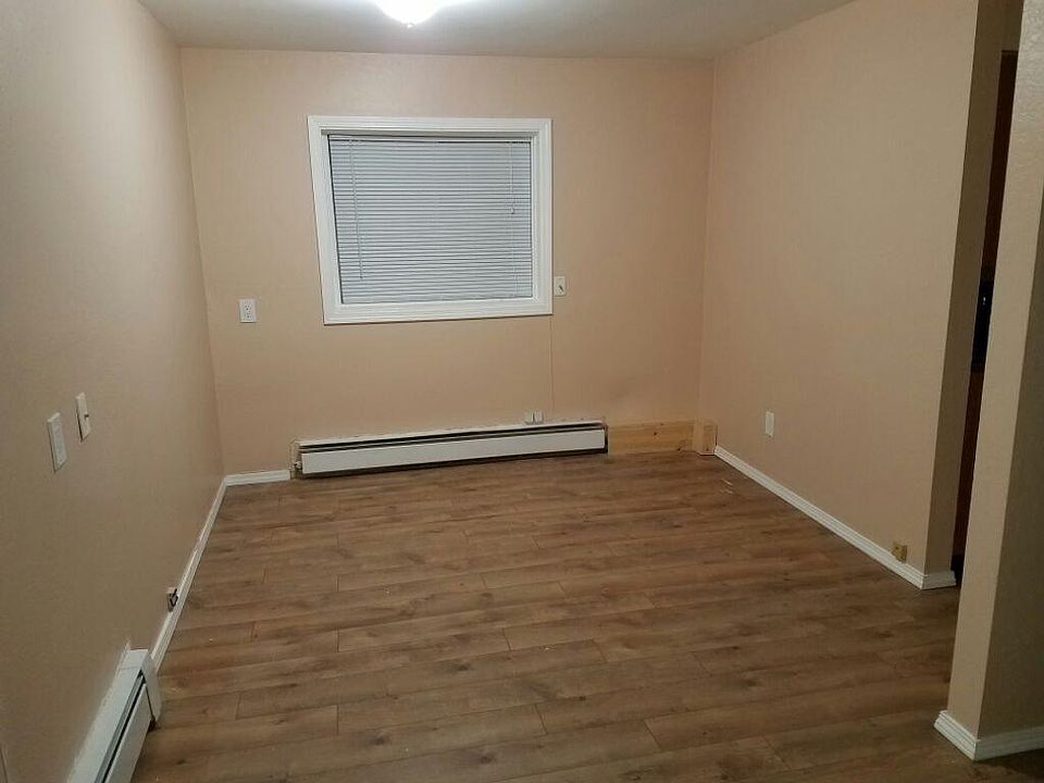 1st flr- Dining Room