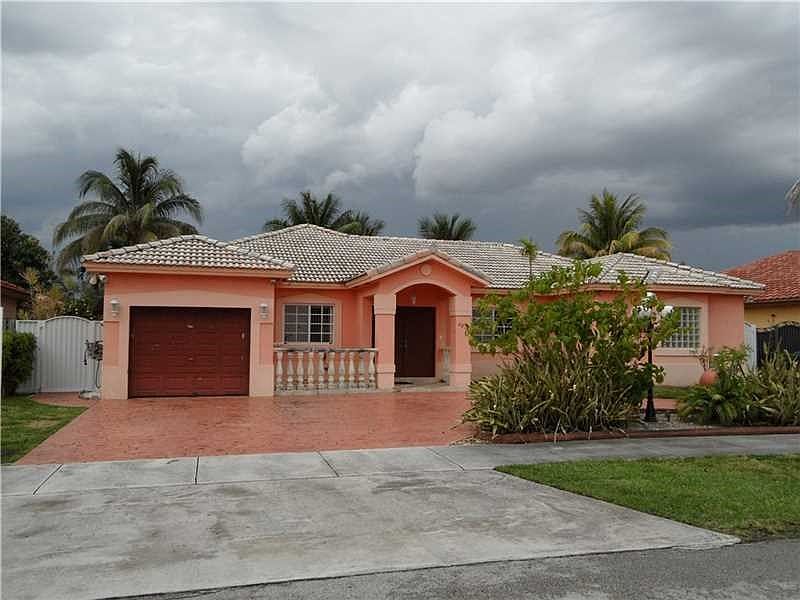 1st image of 8817 NW 176th Ln