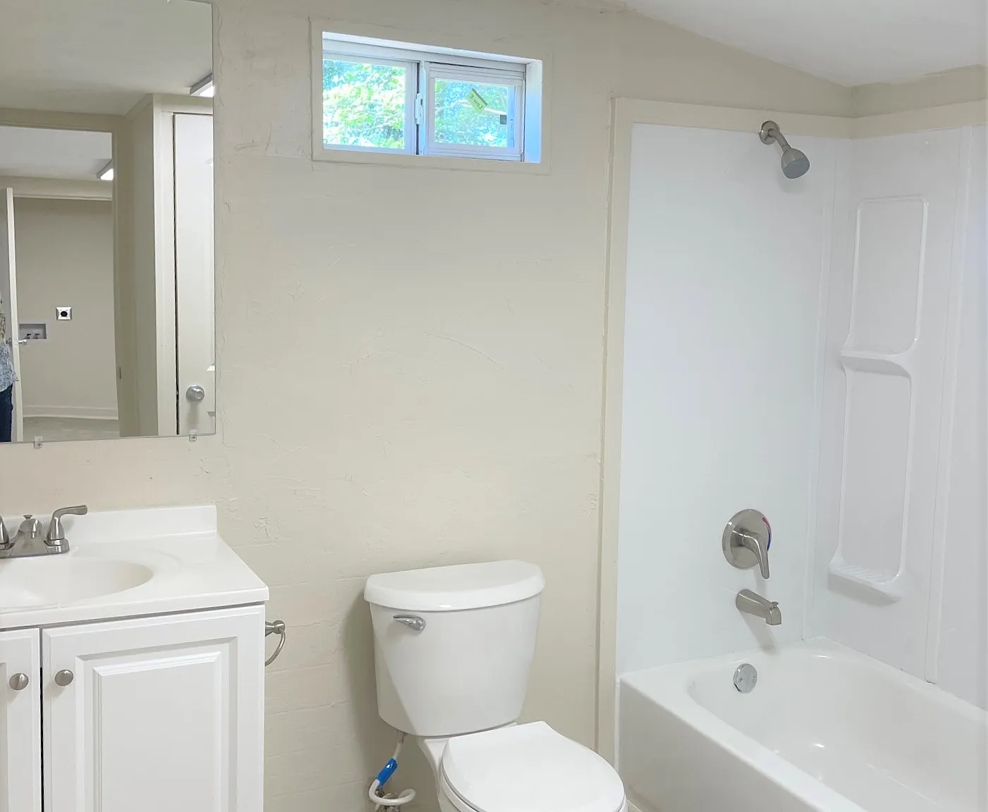 3 bed, 1308 sqft, $1,095 — Photo 2