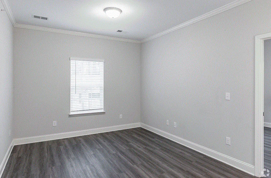 Sierra Vista — Photo 2