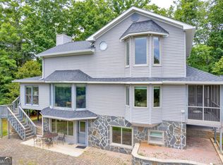 28 Moon Cir, Sautee Nacoochee, GA 30571