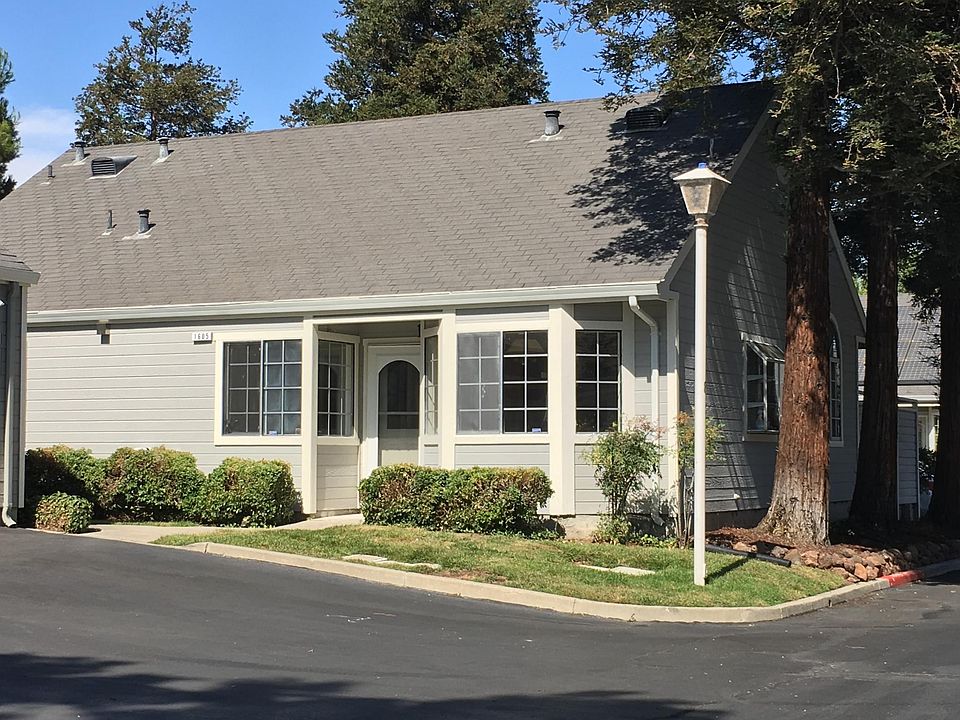 1st image of 1605 Somerset Pl