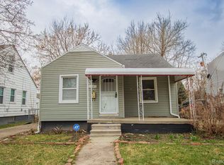 19644 Kenosha St, Harper Woods, MI