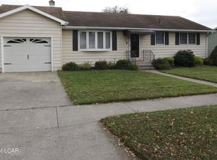 30 Allen Dr, Larksville, PA 18704