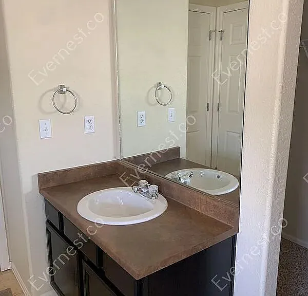 3412 Shrikes Tail Hts — Photo 8
