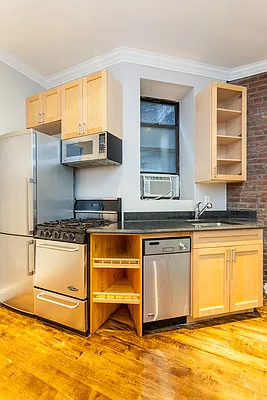 Rented by Centennial Properties NY | media 8