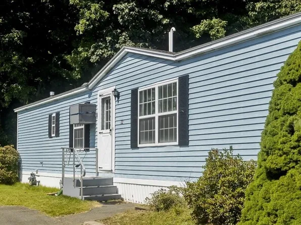 143 West St #22, Hatfield, MA 01038
