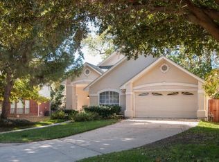 2320 Oak Mnr, Arlington, TX 76012