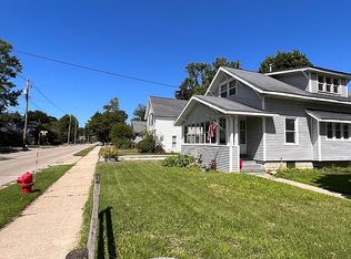 363 E Lincoln Ave, Zeeland, MI 49464