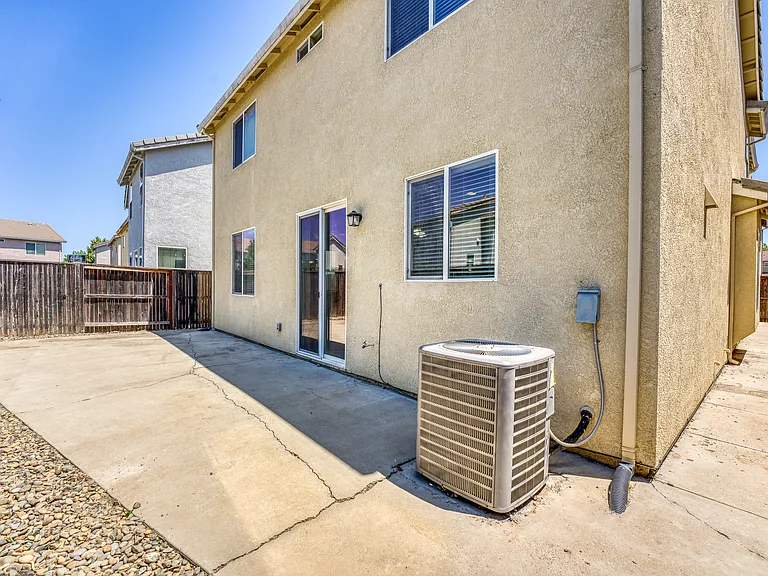 241 Picasso Cir — Photo 50
