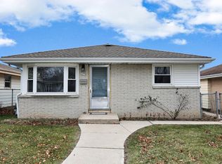 4678 N 80th St, Milwaukee, WI 53218