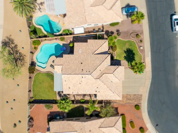 1694 E CAMPBELL Avenue, Gilbert, AZ 85234