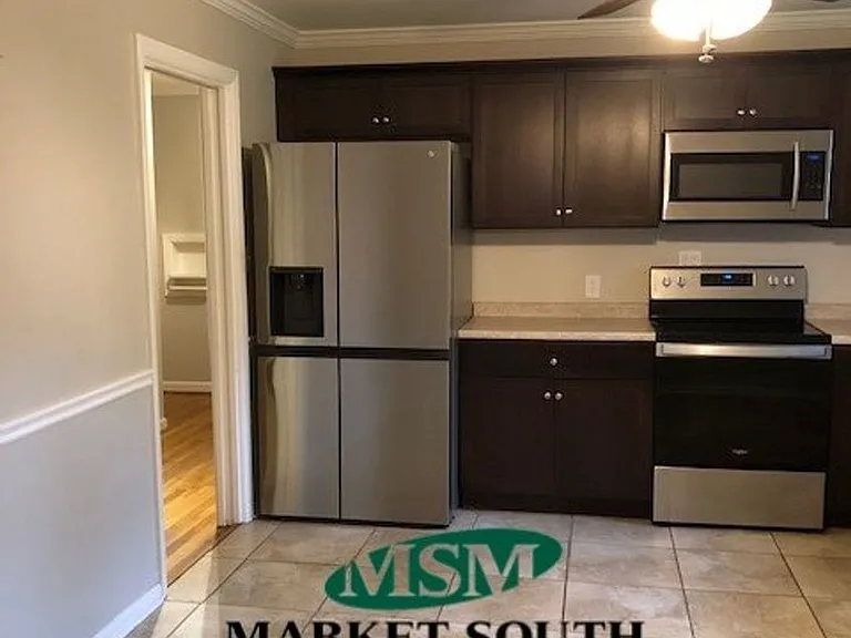 5529 Habersham St — Photo 10